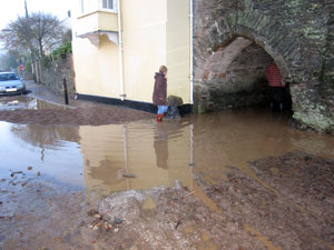 Flood archway on Quay Street