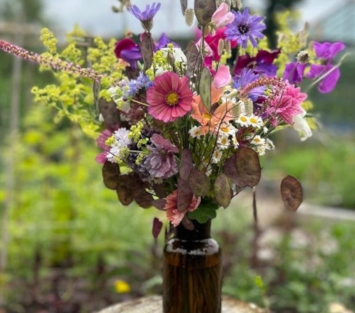 Cut Flower Hand-Tied Bouquet Workshop