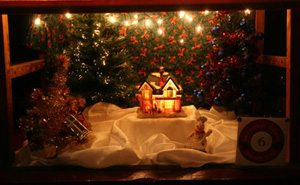Lostwithiel Bakery's 2009 Christmas window