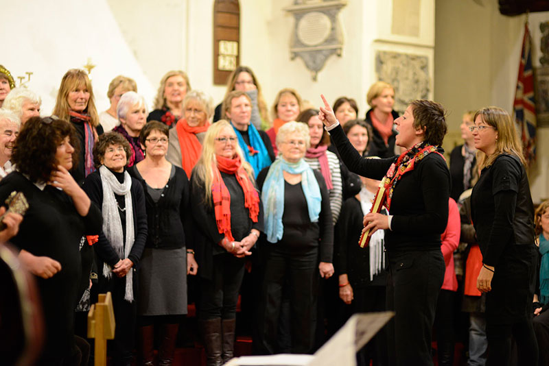 Lost In Song at Dickensian Night, courtesy of Peter Bland