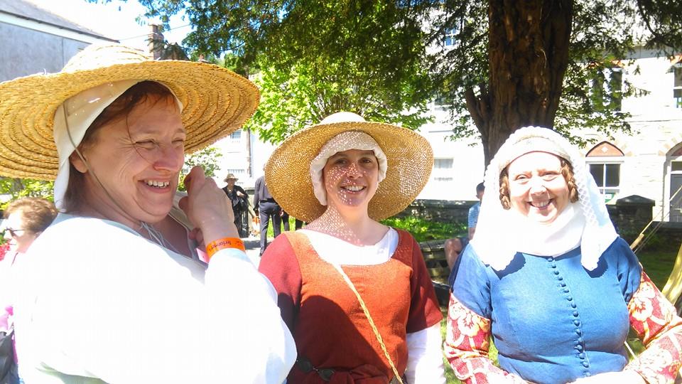 Medieval ladies