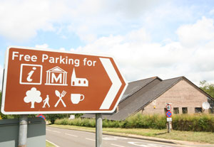 Free parking sign