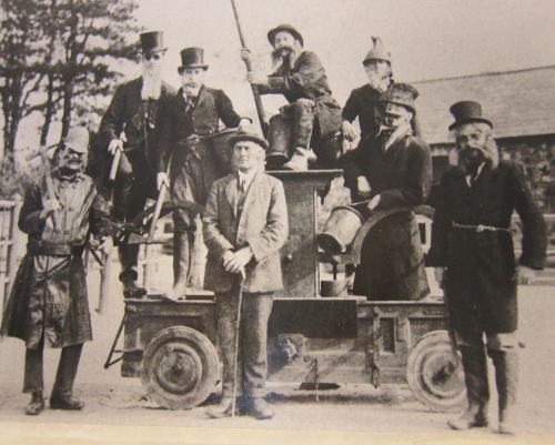 Lostwithiel's first fire engine in 1716, copyright Lostwithiel Museum