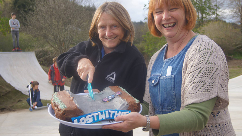 Skate park cake with Mayor Pam Jarrett