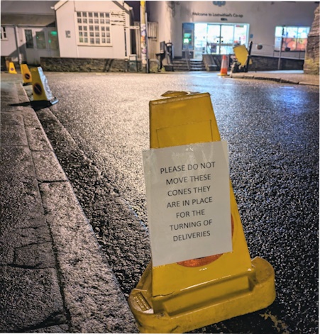 No parking outside co-op